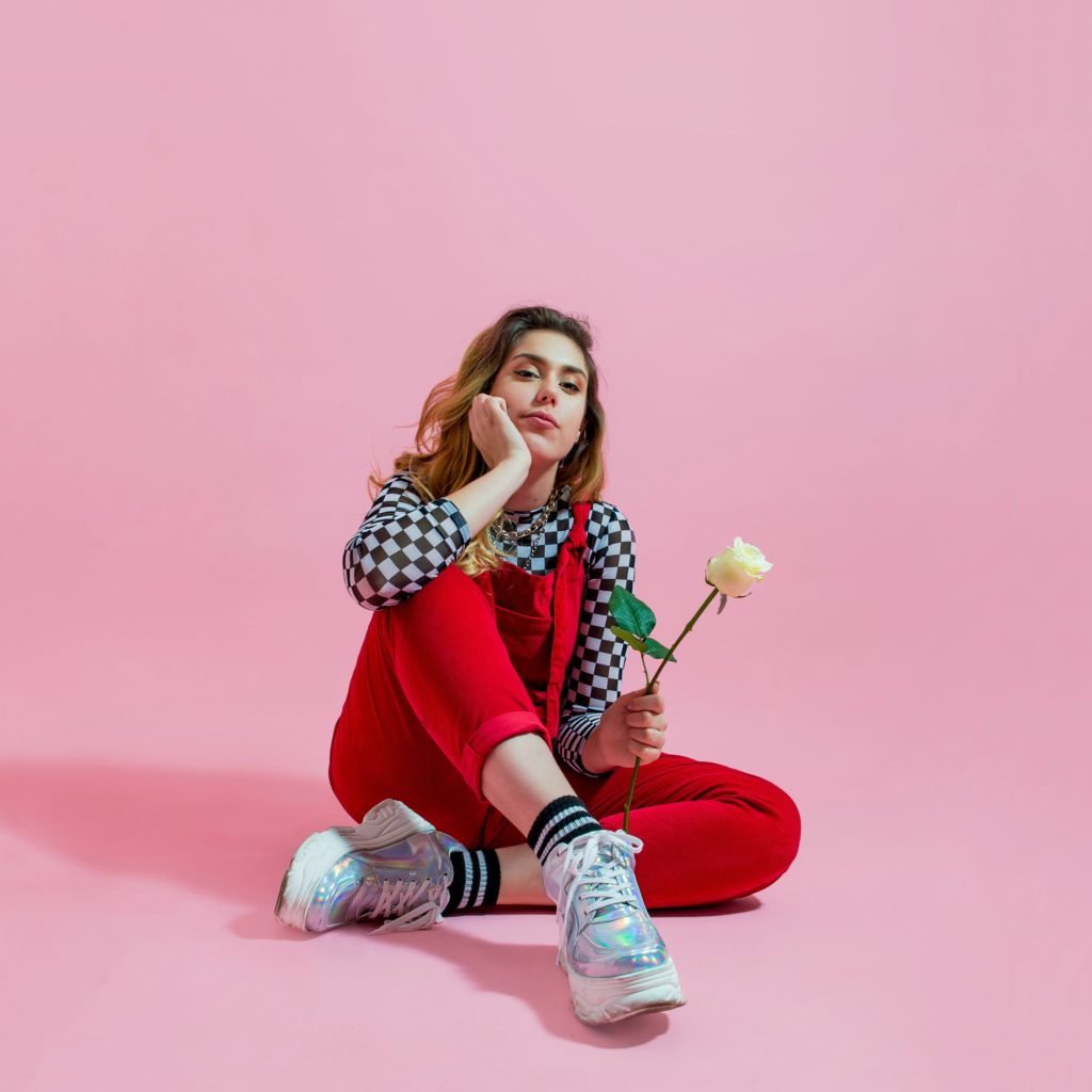 Natalie Shay Releases ‘People Like Me’