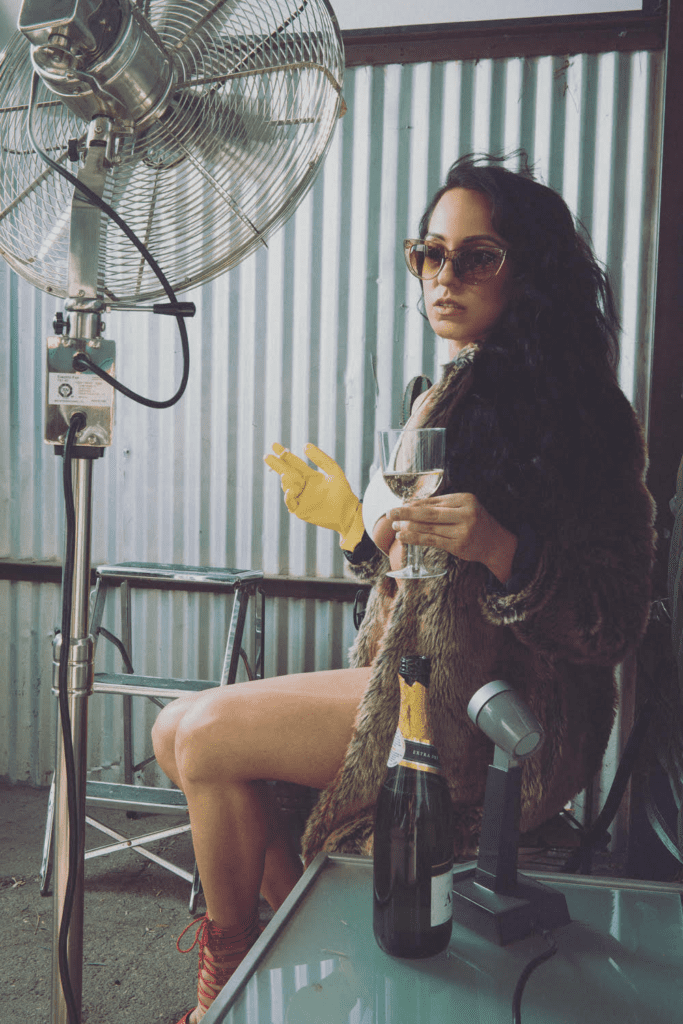 Anna Storm Releases New Single “Versace Shade”