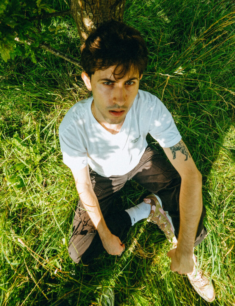 Stef Pesic Releases ‘Call Me’: