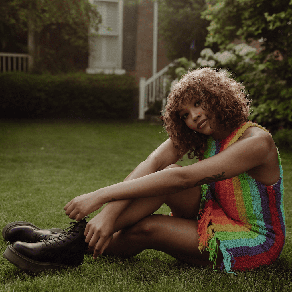 Tessa Kaye Shares New Single “Sunshine & Rainbows”