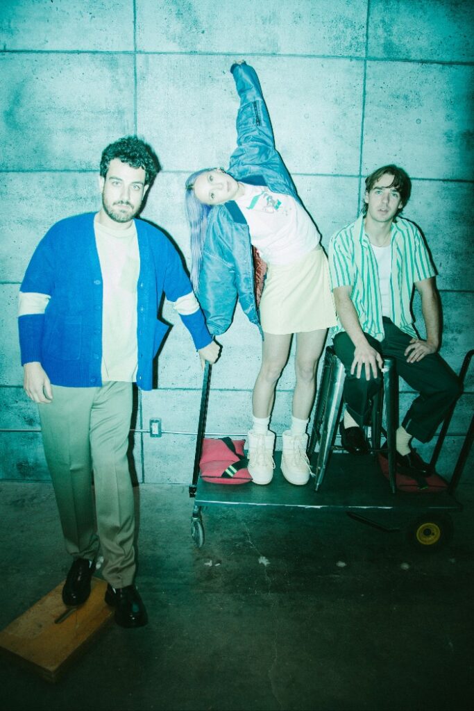 PLATINUM INDIE TRIO WILD RIVERS SHARE NEW TRACK “EVERYWHERE I GO”