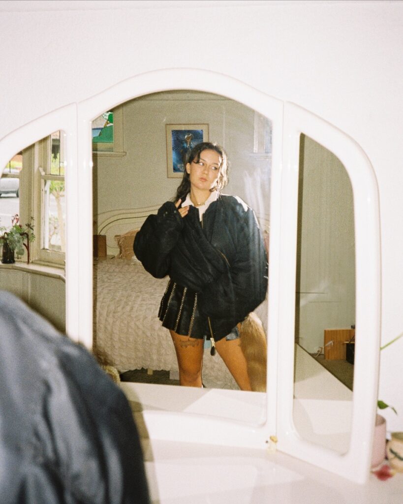 Mallrat Returns with ‘Ray Of Light’