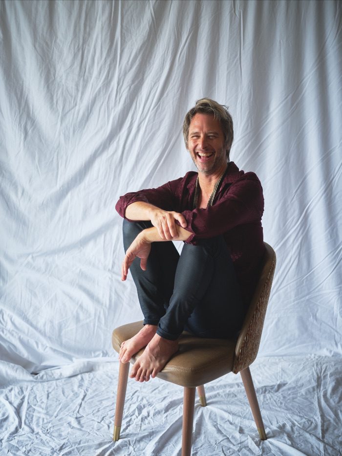 CHESNEY HAWKES STEPS INTO A FRESH ERA WITH THE NEW SINGLE ‘GET A HOLD OF YOURSELF’ 