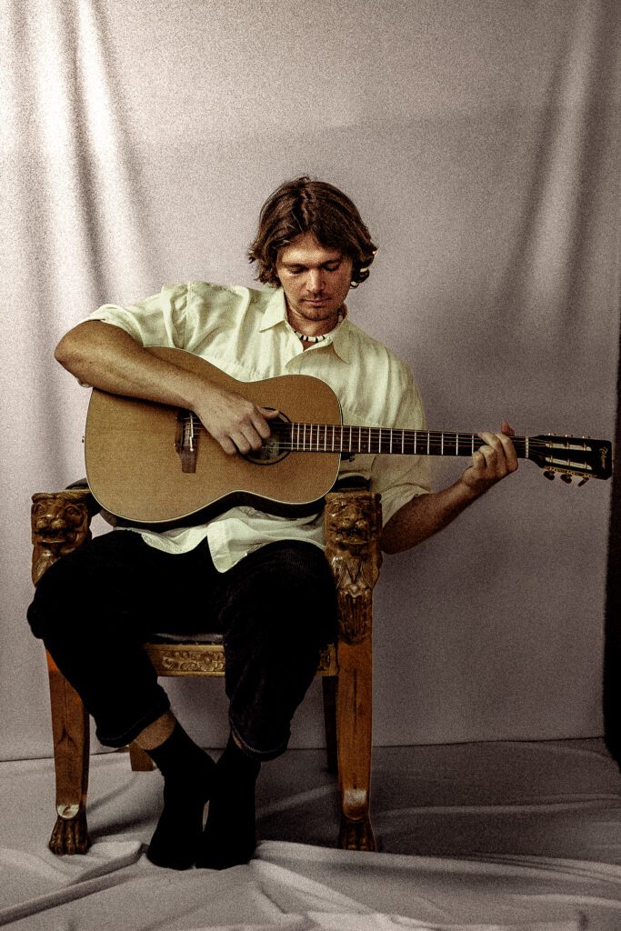 Indie Folk Artist Sasha Dawe Drops Introspective Single “Who I Am,” Out Now