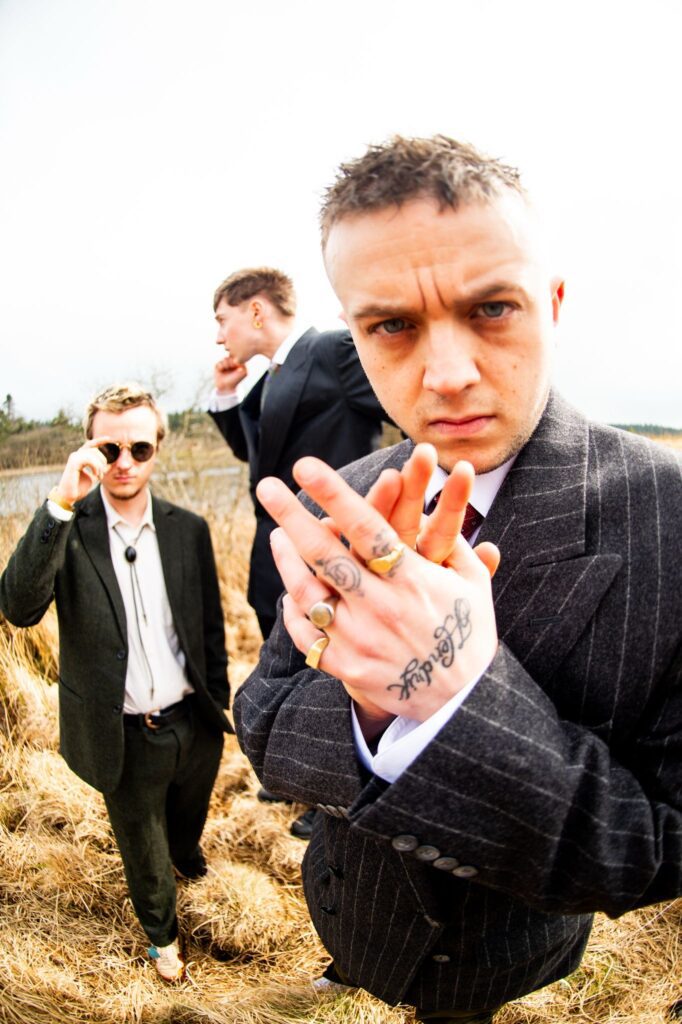 THE JACQUES SHARE THE NEW SINGLE ‘DEAD MAN’S GARDEN’ FROM THE NEW ALBUM ‘MAKE REPETITION!’