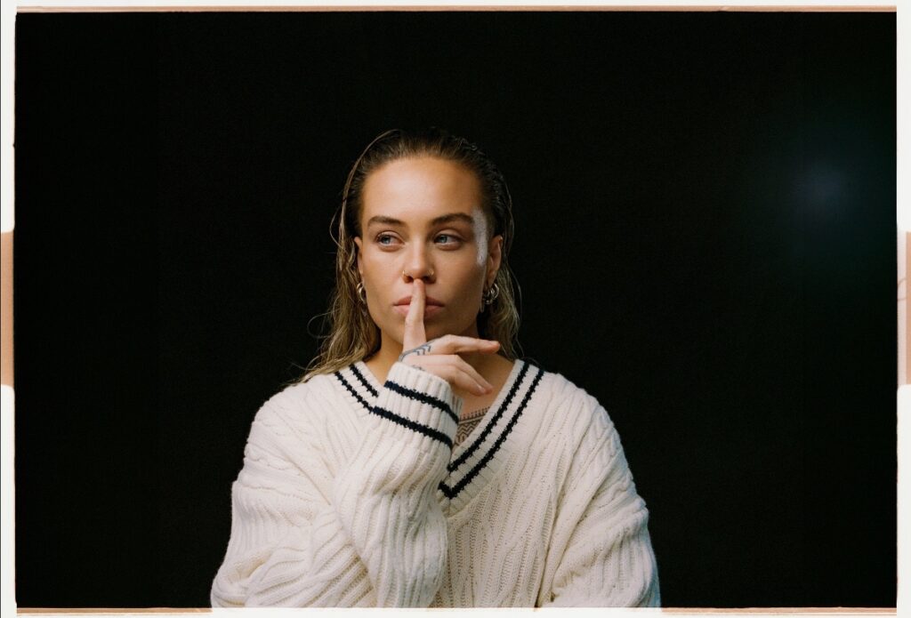 Tash Sultana Returns With “Something In The Water.”