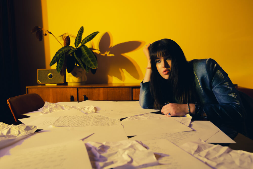FLORA FIORA SHARES THE OFFICIAL VIDEO FOR NEW SINGLE ‘KICK THE TYRES’